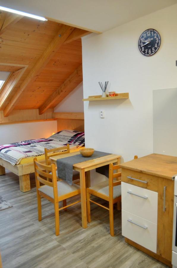 Apartmany Nova Duha Vavrinec מראה חיצוני תמונה