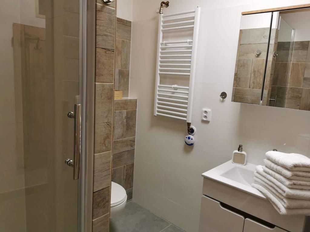Apartmany Nova Duha Vavrinec מראה חיצוני תמונה