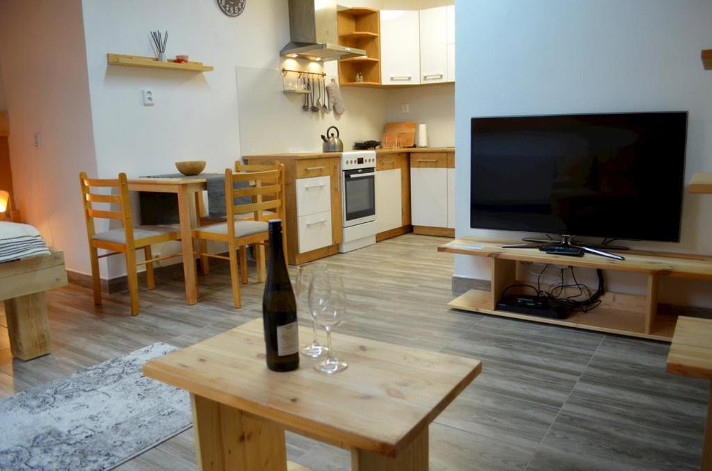 Apartmany Nova Duha Vavrinec מראה חיצוני תמונה