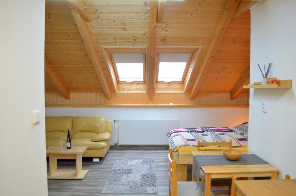 Apartmany Nova Duha Vavrinec מראה חיצוני תמונה