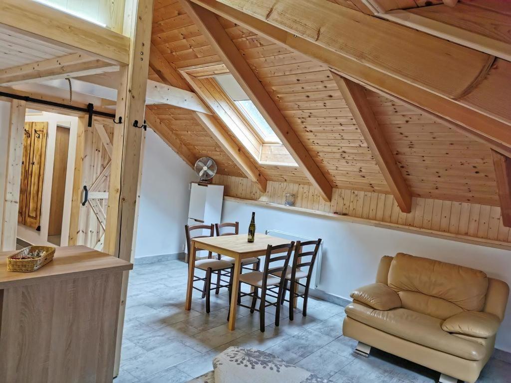 Apartmany Nova Duha Vavrinec מראה חיצוני תמונה